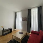 Home Sweet Home Vienna Belvedere T3